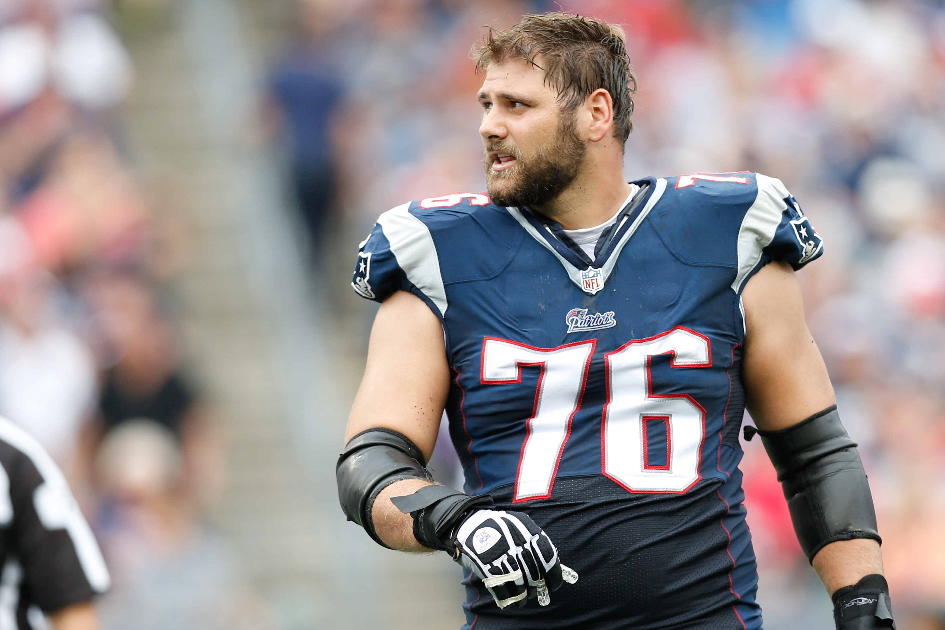 Pats Restructure Sebastian Vollmer’s Contract